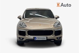 Harmaa Porsche Cayenne 2015 kuva 5.