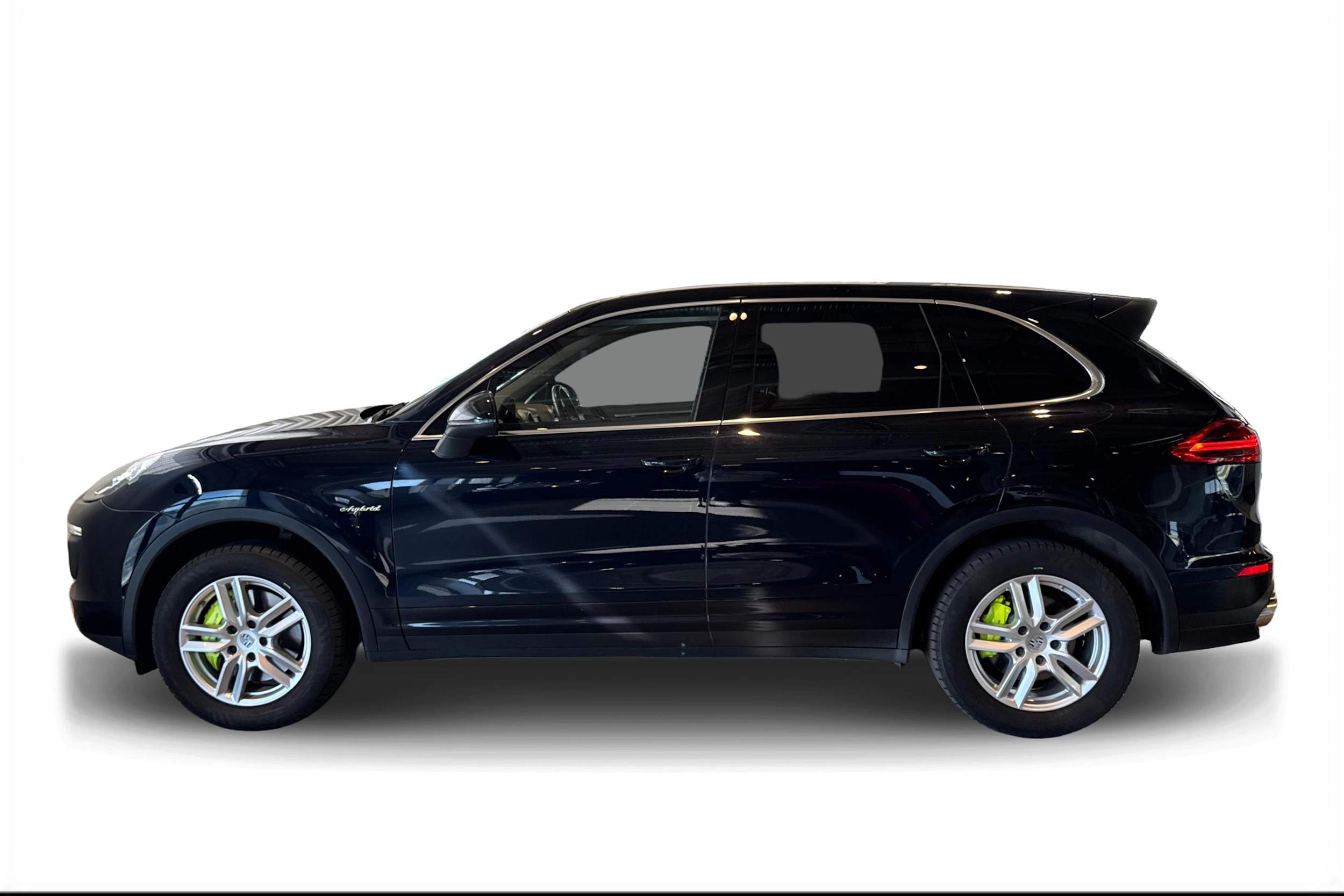 met. Sininen Porsche Cayenne 2015 kuva 6.