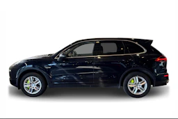 met. Sininen Porsche Cayenne 2015 kuva 6.