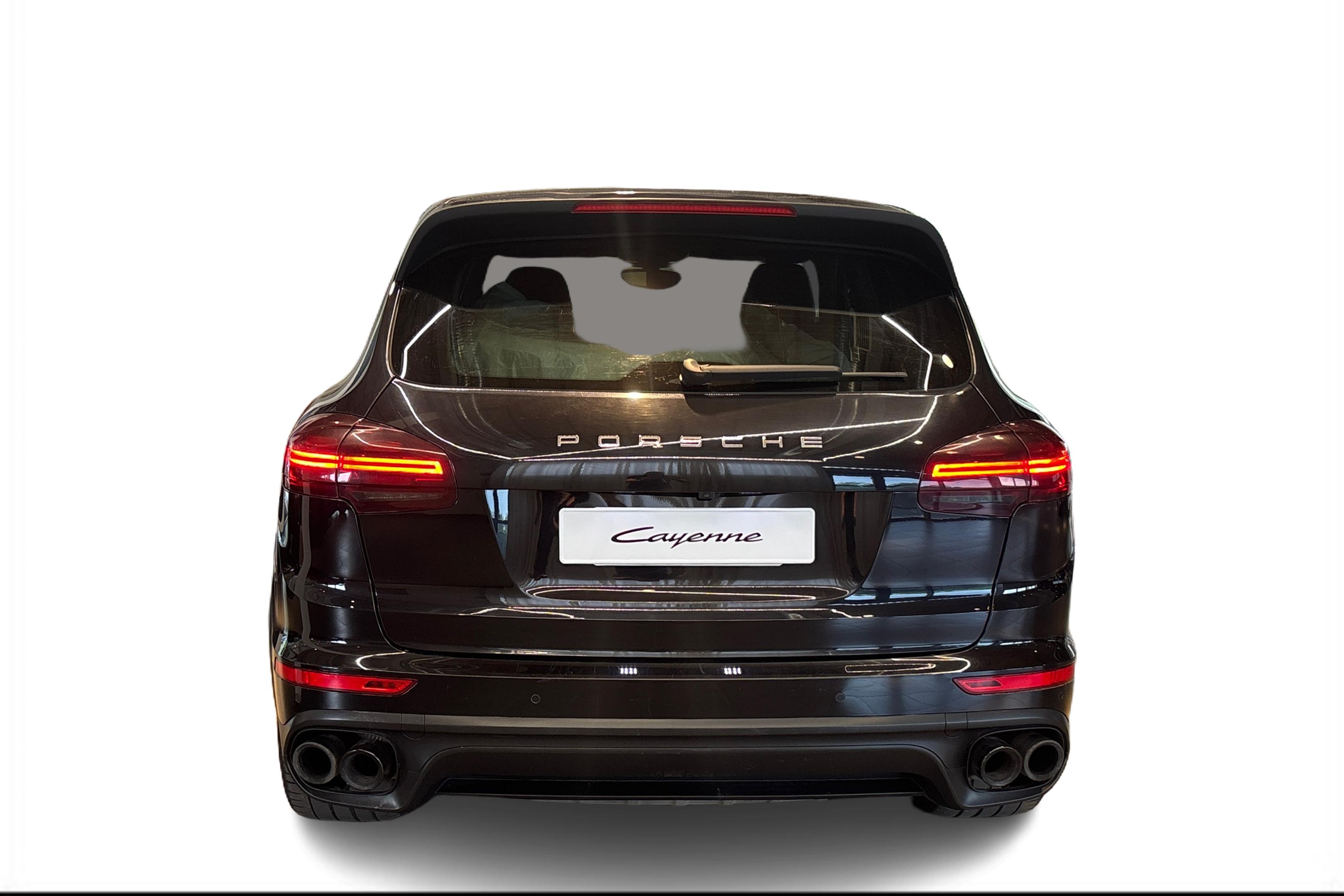 Porsche Cayenne S E-hybrid 2015, kuva 3/14