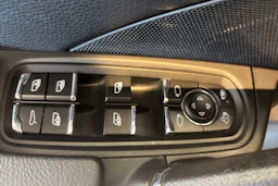Musta Porsche Cayenne 2015 kuva 12.