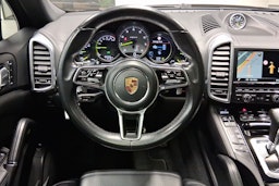 ruskea (beige) Porsche Cayenne 2016 kuva 14.