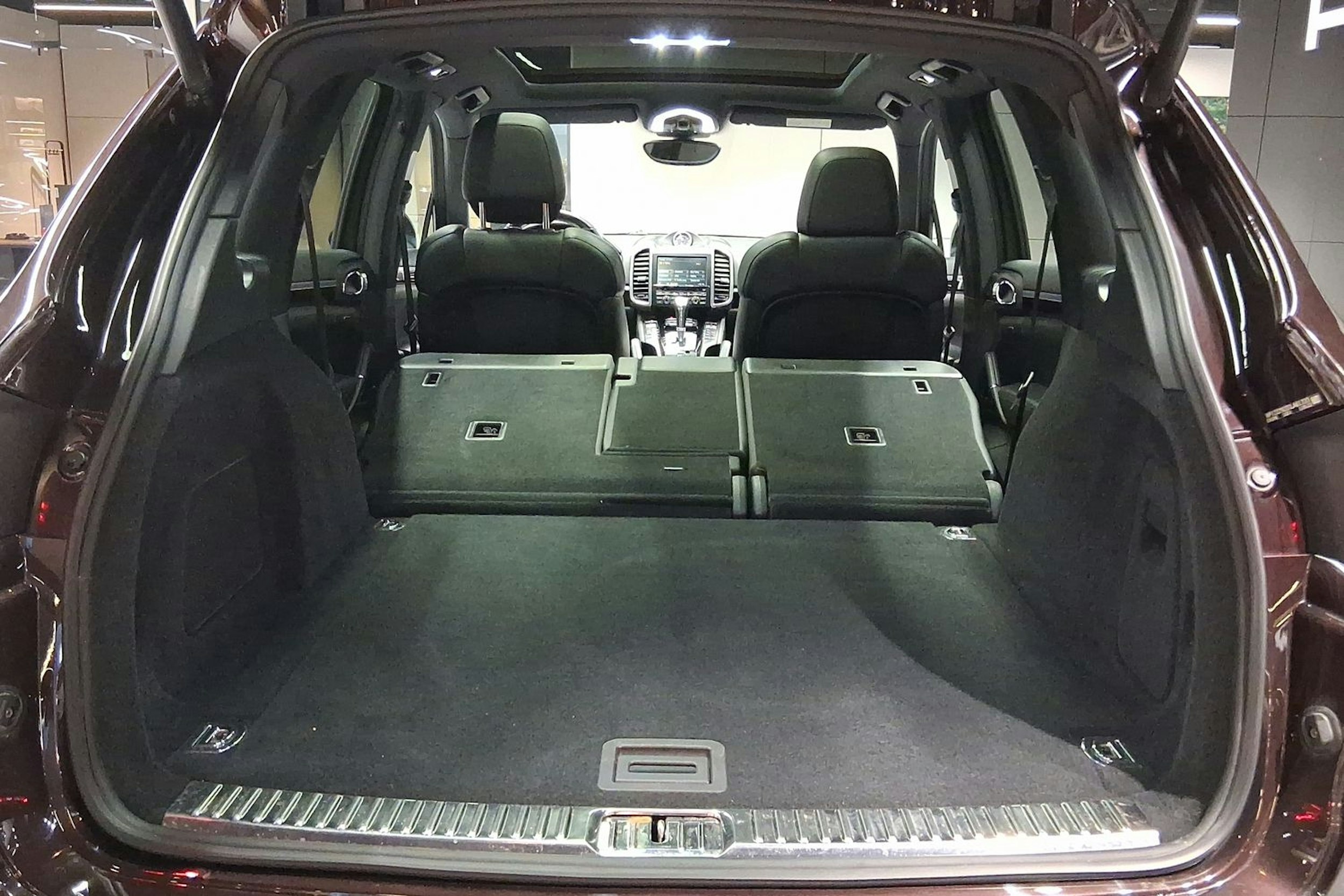 ruskea (beige) Porsche Cayenne 2016 kuva 20.