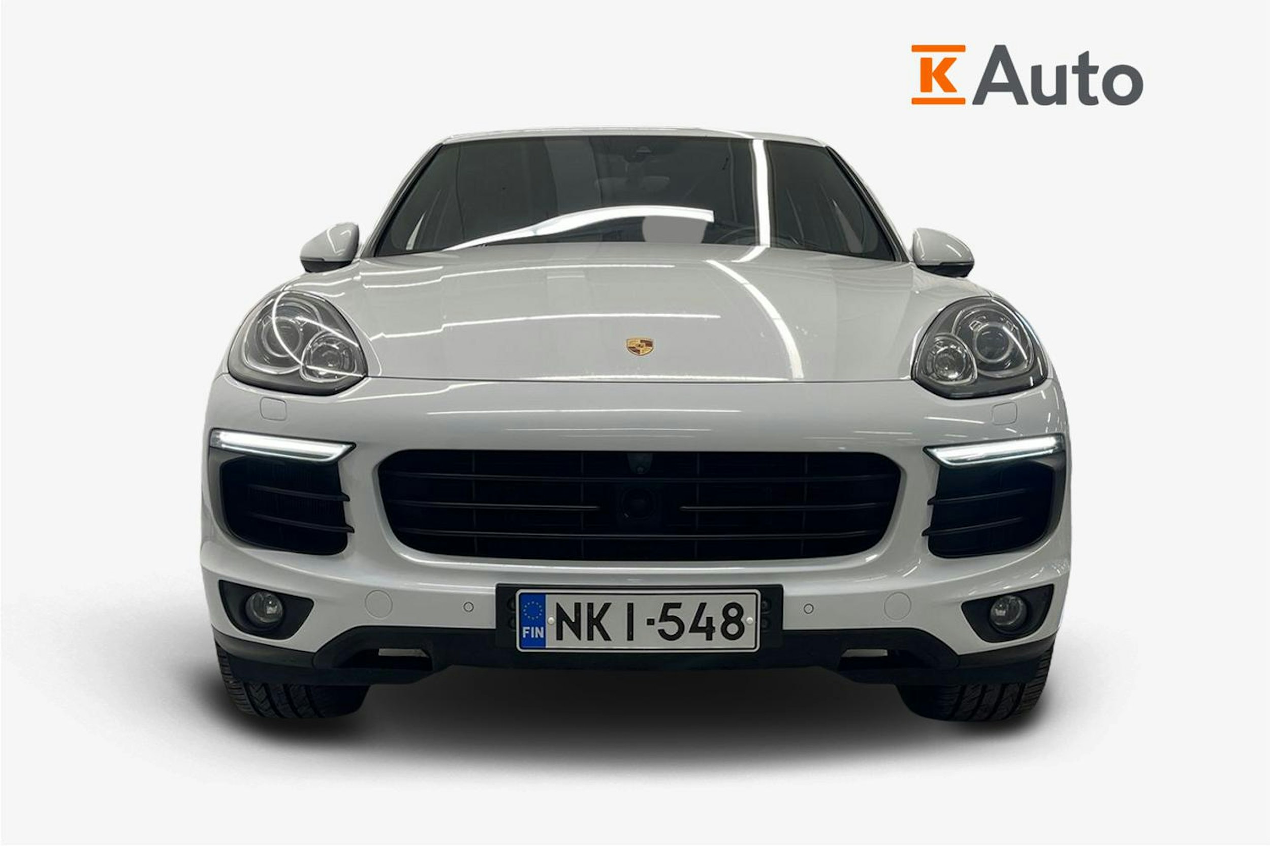 Valkoinen Porsche Cayenne 2017 kuva 4.