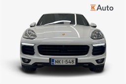 Valkoinen Porsche Cayenne 2017 kuva 4.