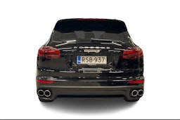 Musta Porsche Cayenne 2016 kuva 3.