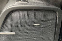 Musta Porsche Cayenne 2016 kuva 17.