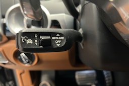 musta Porsche Cayenne 2016 kuva 13.