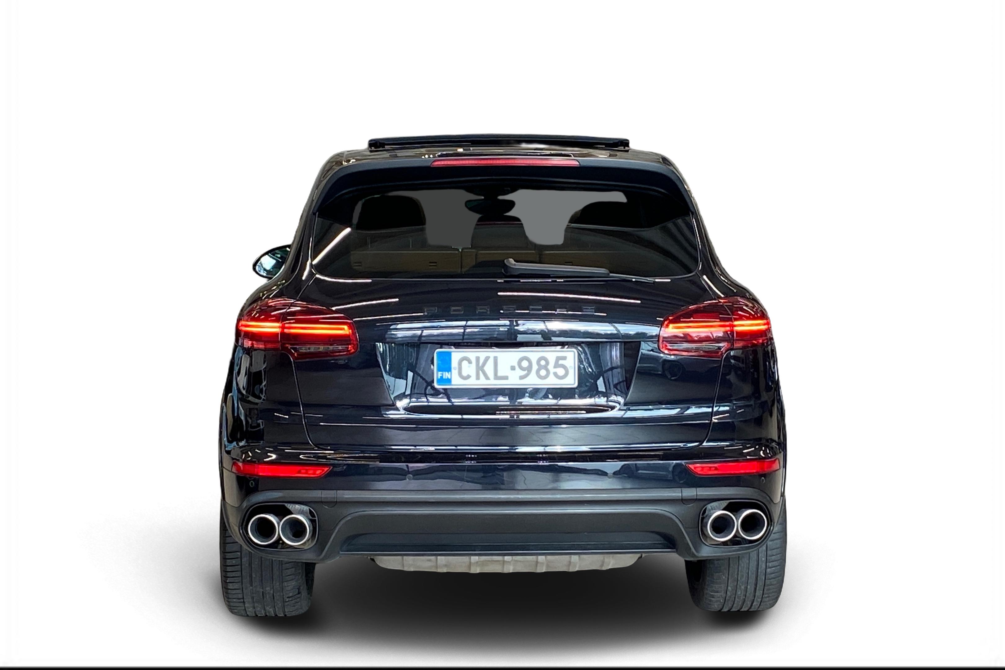 Porsche Cayenne 2017, photo 3/19