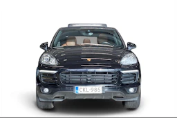 Musta Porsche Cayenne 2017 kuva 4.