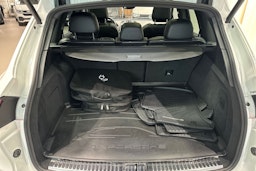 Valkoinen Porsche Cayenne 2017 kuva 19.