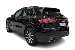 Musta Porsche Cayenne 2018 kuva 2.