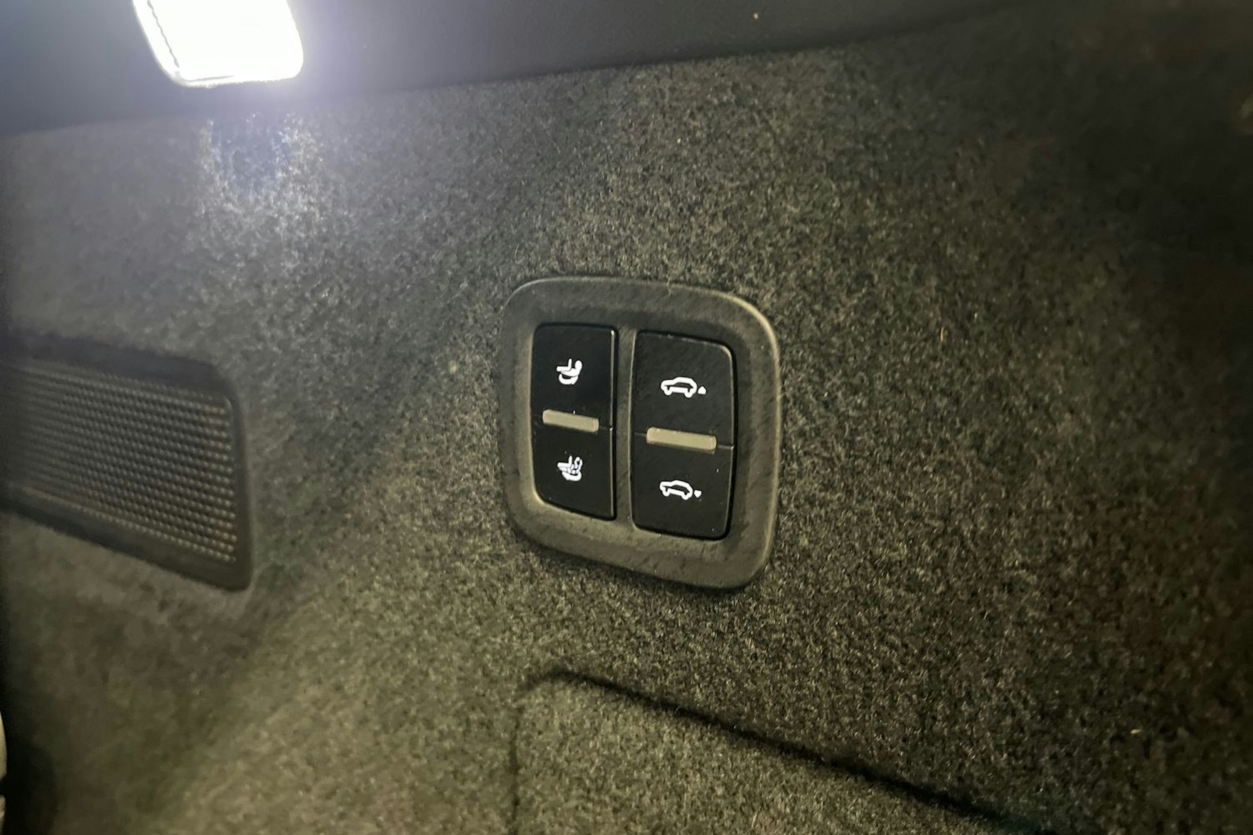 Musta Porsche Cayenne 2018 kuva 10.