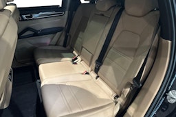 Musta Porsche Cayenne 2018 kuva 8.