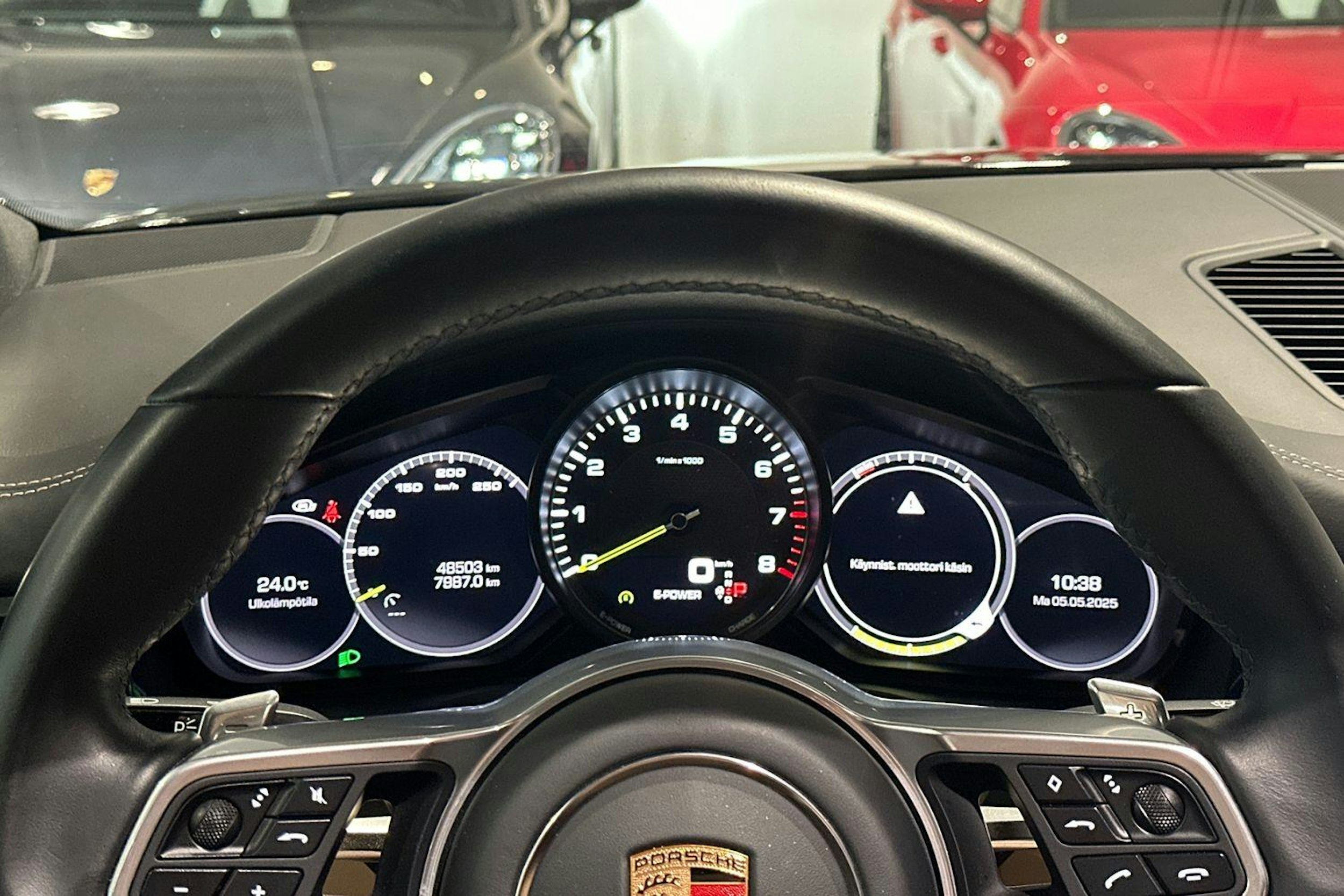 Musta Porsche Cayenne 2018 kuva 14.