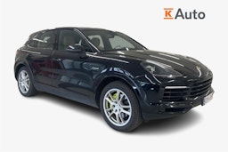 musta Porsche Cayenne 2018 kuva 1.
