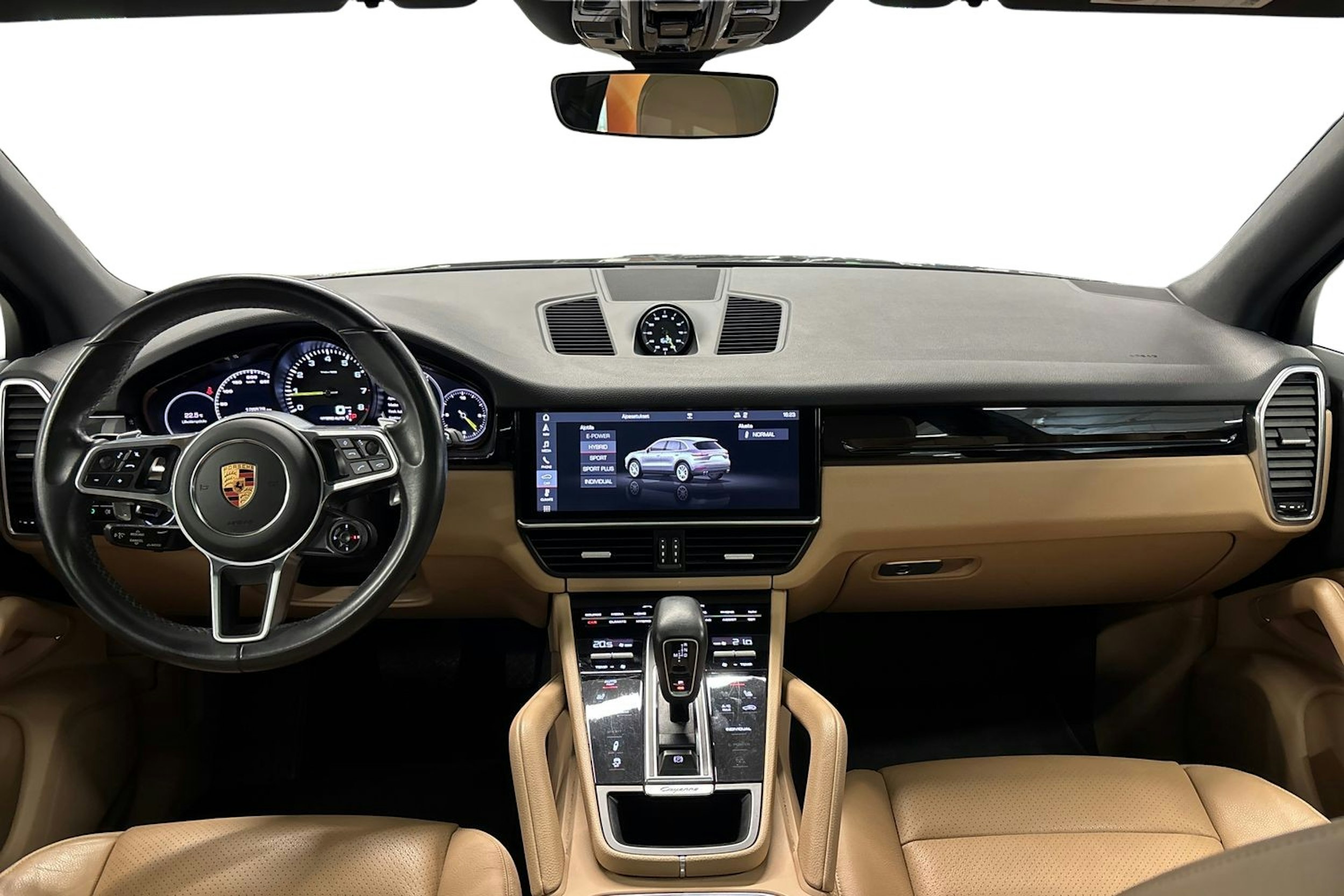 musta Porsche Cayenne 2018 kuva 9.