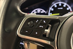 musta Porsche Cayenne 2018 kuva 19.