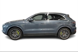 Sininen Porsche Cayenne 2018 kuva 5.