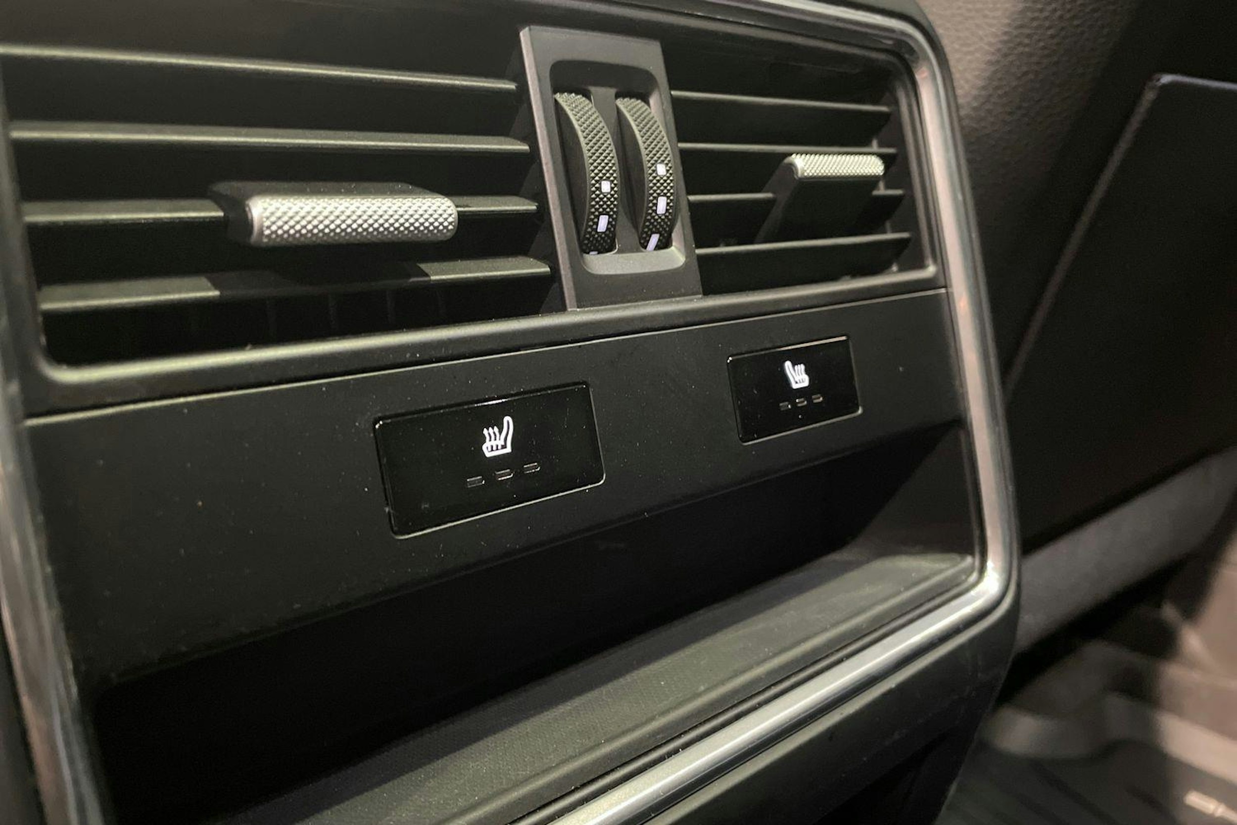 Sininen Porsche Cayenne 2018 kuva 19.