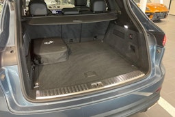 Sininen Porsche Cayenne 2018 kuva 20.