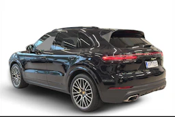 musta Porsche Cayenne 2018 kuva 2.