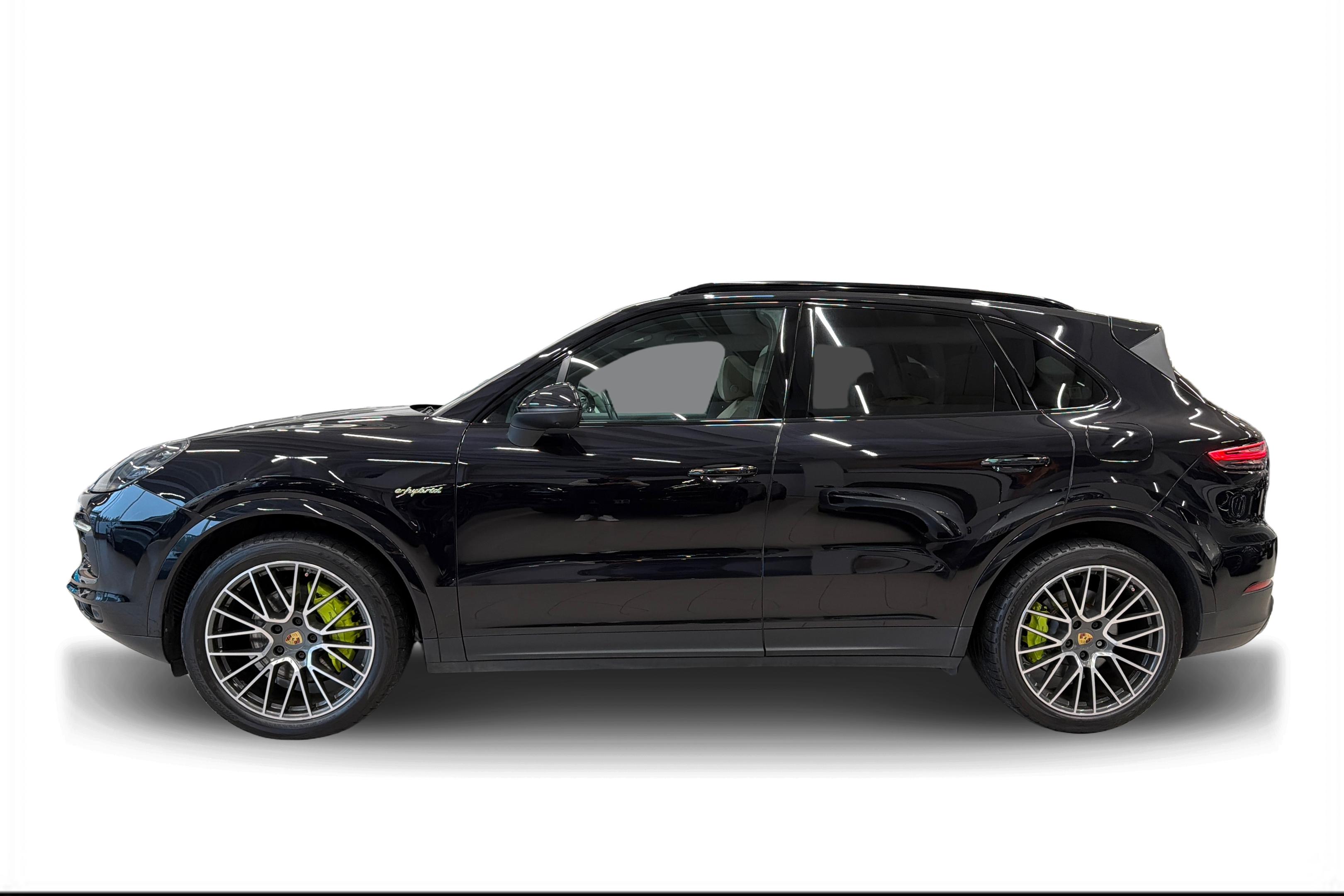 Porsche Cayenne 2018, kuva 5/21