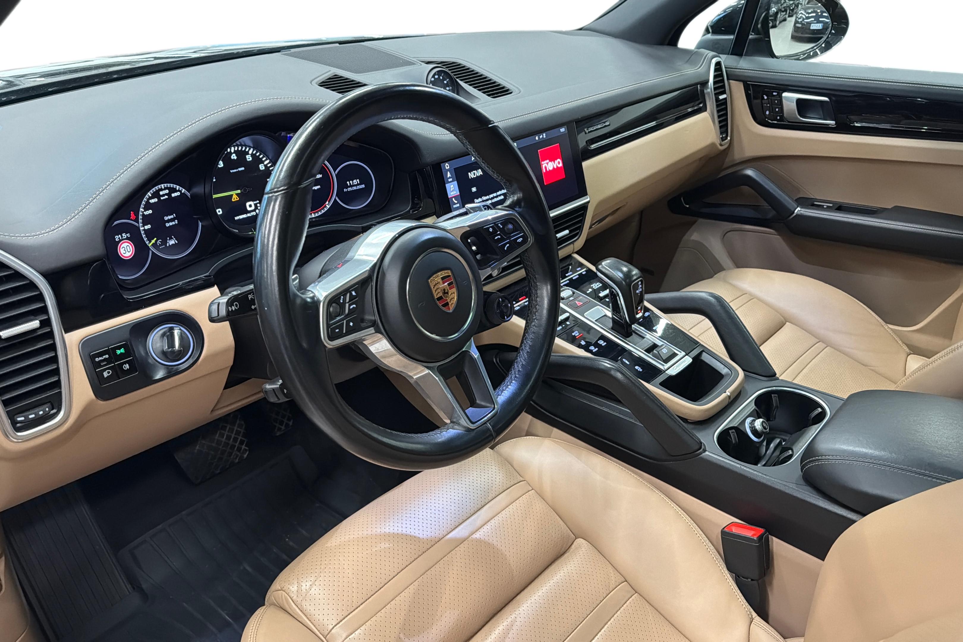 Porsche Cayenne 2018, kuva 6/21