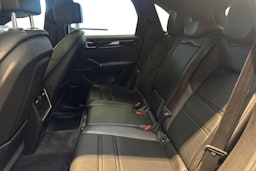 Ruskea (beige) Porsche Cayenne 2018 kuva 8.