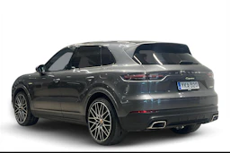 harmaa Porsche Cayenne 2018 kuva 2.