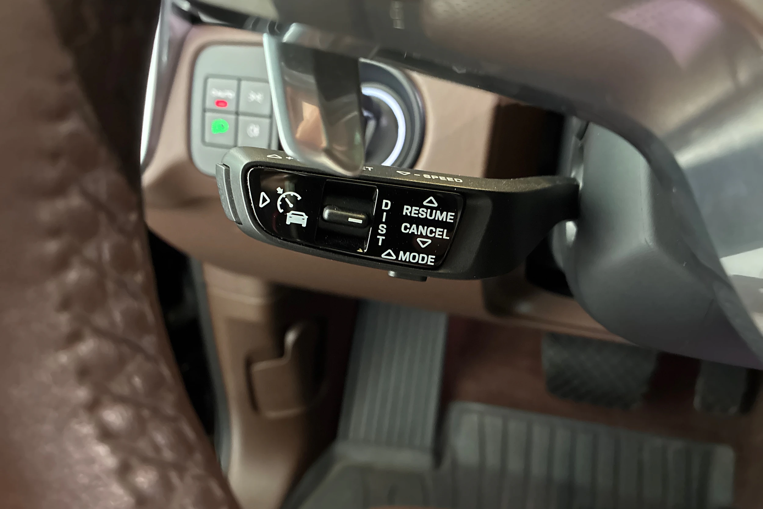 Ruskea (beige) Porsche Cayenne 2018 kuva 16.