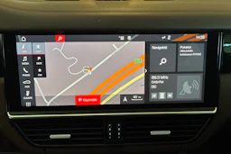 Ruskea (beige) Porsche Cayenne 2018 kuva 17.