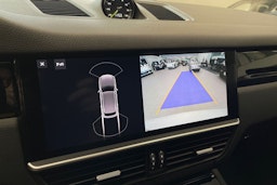 valkoinen Porsche Cayenne 2019 kuva 14.