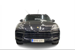 Musta Porsche Cayenne 2019 kuva 4.