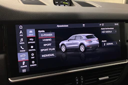 Musta Porsche Cayenne 2019 kuva 17.