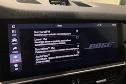 Musta Porsche Cayenne 2019 kuva 19.