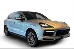 Harmaa Porsche Cayenne 2019 kuva 1.