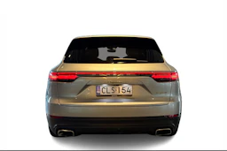 Harmaa Porsche Cayenne 2019 kuva 3.