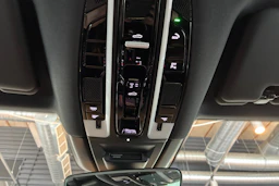 Harmaa Porsche Cayenne 2019 kuva 18.