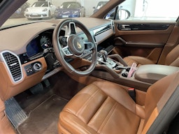 musta Porsche Cayenne 2019 kuva 3.
