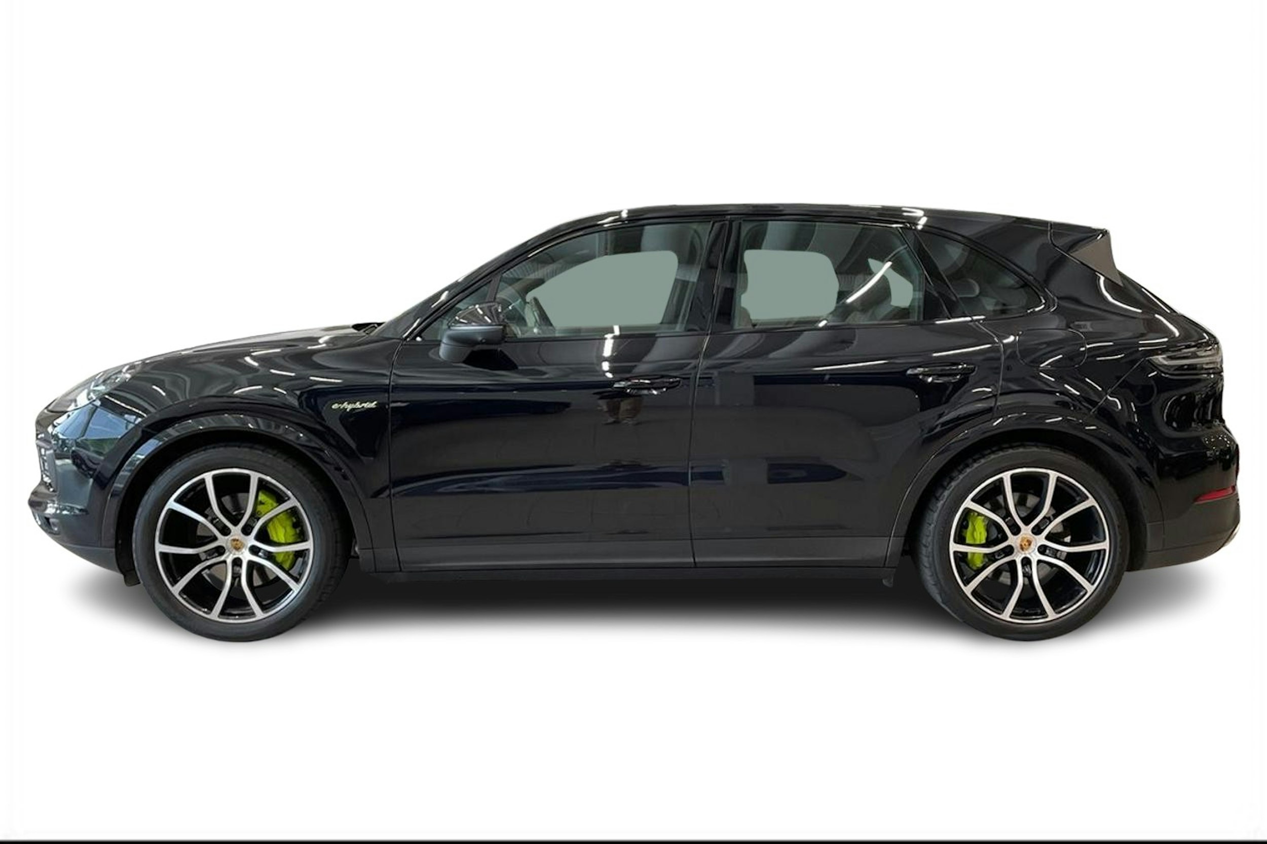 musta Porsche Cayenne 2019 kuva 5.