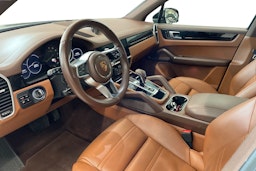musta Porsche Cayenne 2019 kuva 6.
