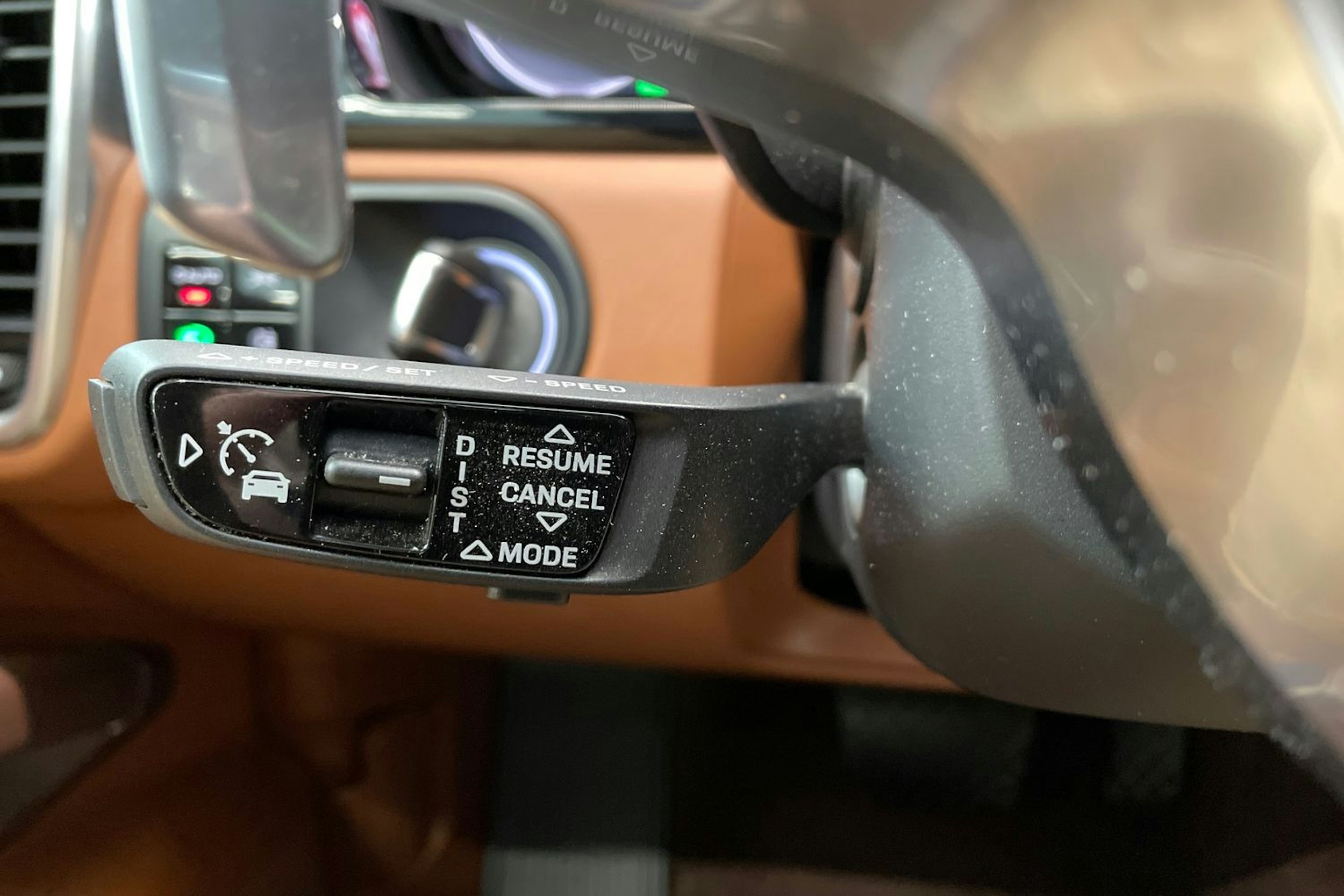 musta Porsche Cayenne 2019 kuva 12.