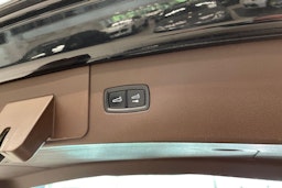 musta Porsche Cayenne 2019 kuva 23.