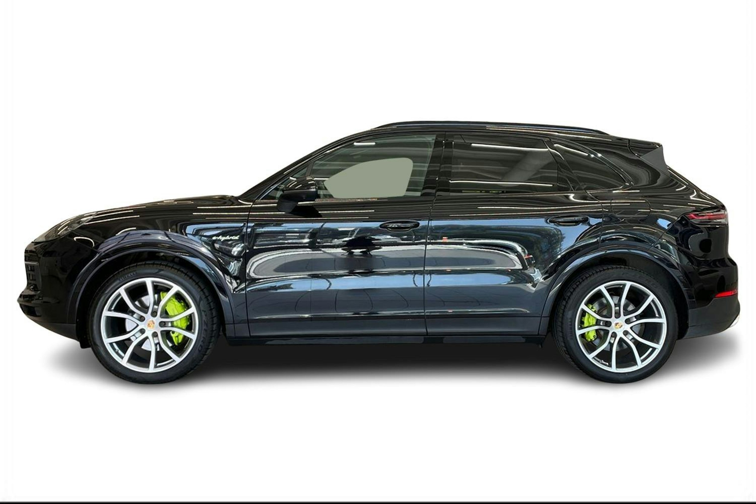 musta Porsche Cayenne 2019 kuva 5.