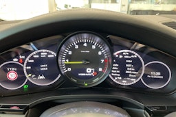 musta Porsche Cayenne 2019 kuva 11.