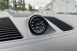 Harmaa Porsche Cayenne 2019 kuva 9.