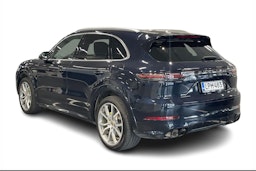 Musta Porsche Cayenne 2019 kuva 2.