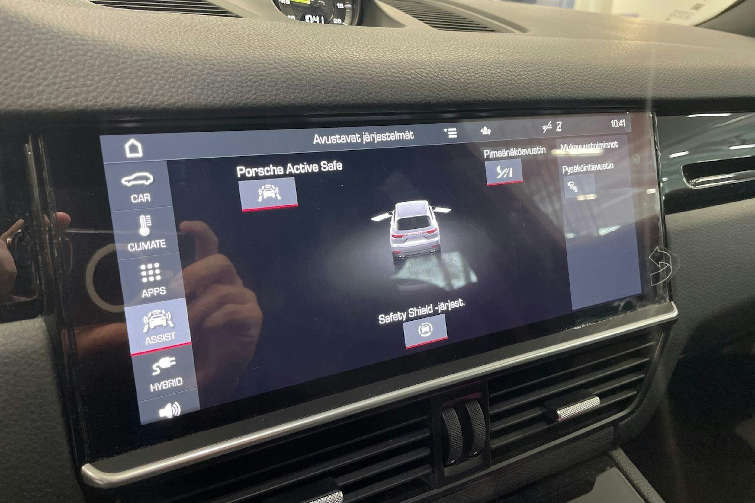 Musta Porsche Cayenne 2019 kuva 13.