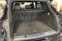 Musta Porsche Cayenne 2019 kuva 20.